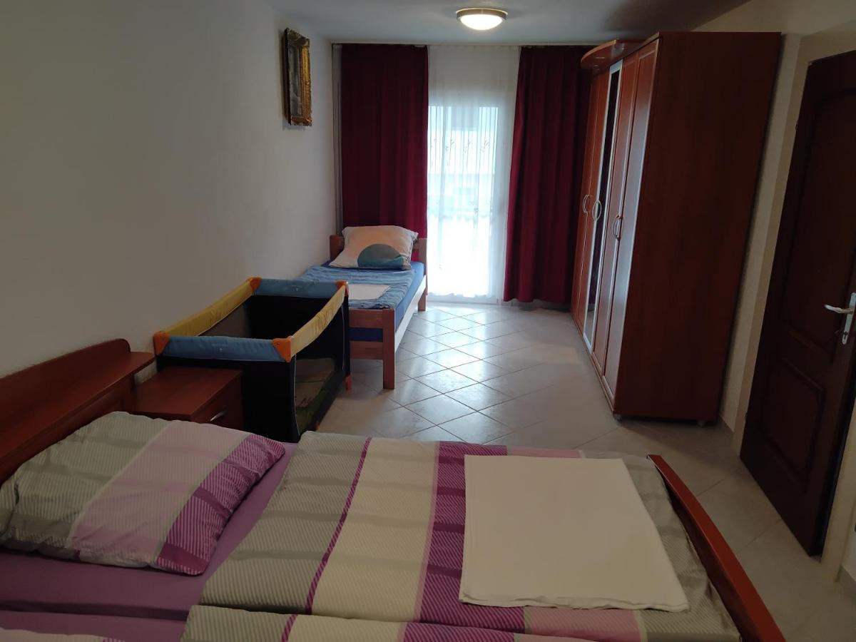 Apartments Marko Sutivan Insel Brac Extérieur photo