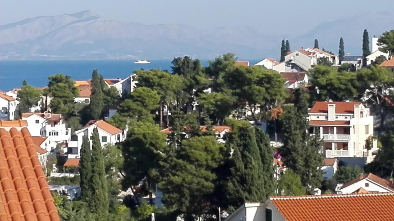 Apartments Marko Sutivan Insel Brac Extérieur photo