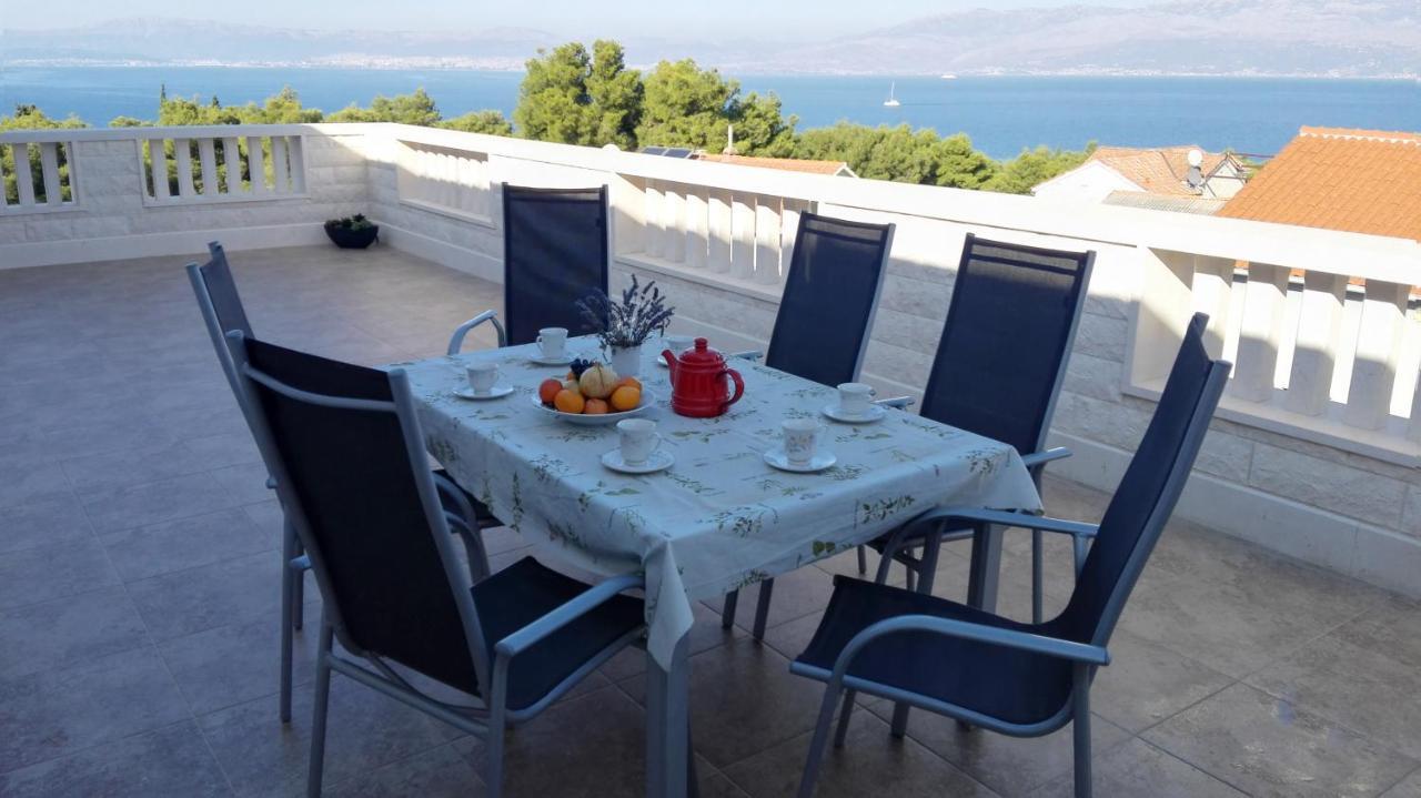 Apartments Marko Sutivan Insel Brac Extérieur photo