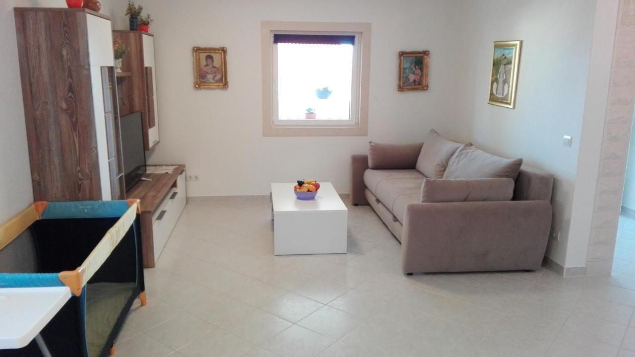 Apartments Marko Sutivan Insel Brac Extérieur photo