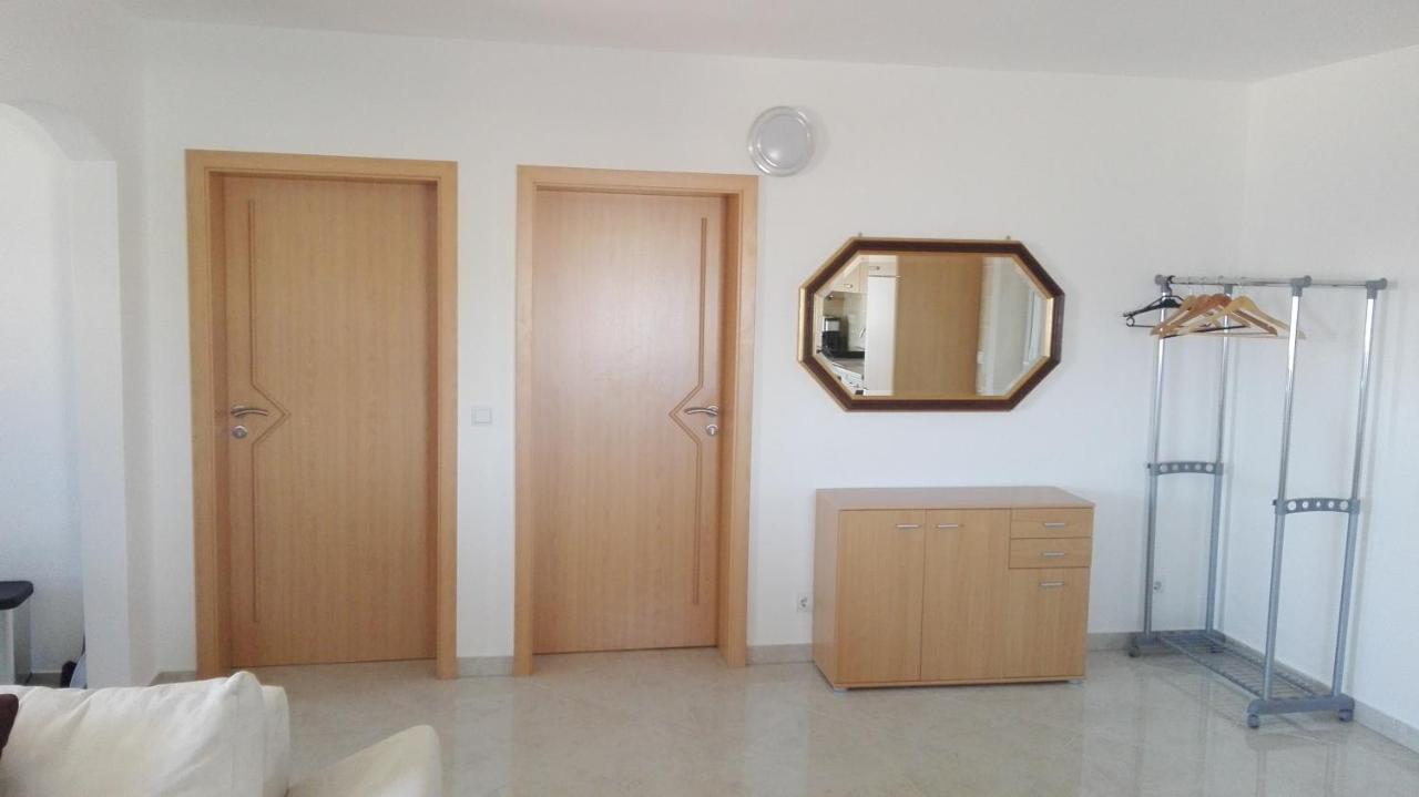 Apartments Marko Sutivan Insel Brac Extérieur photo